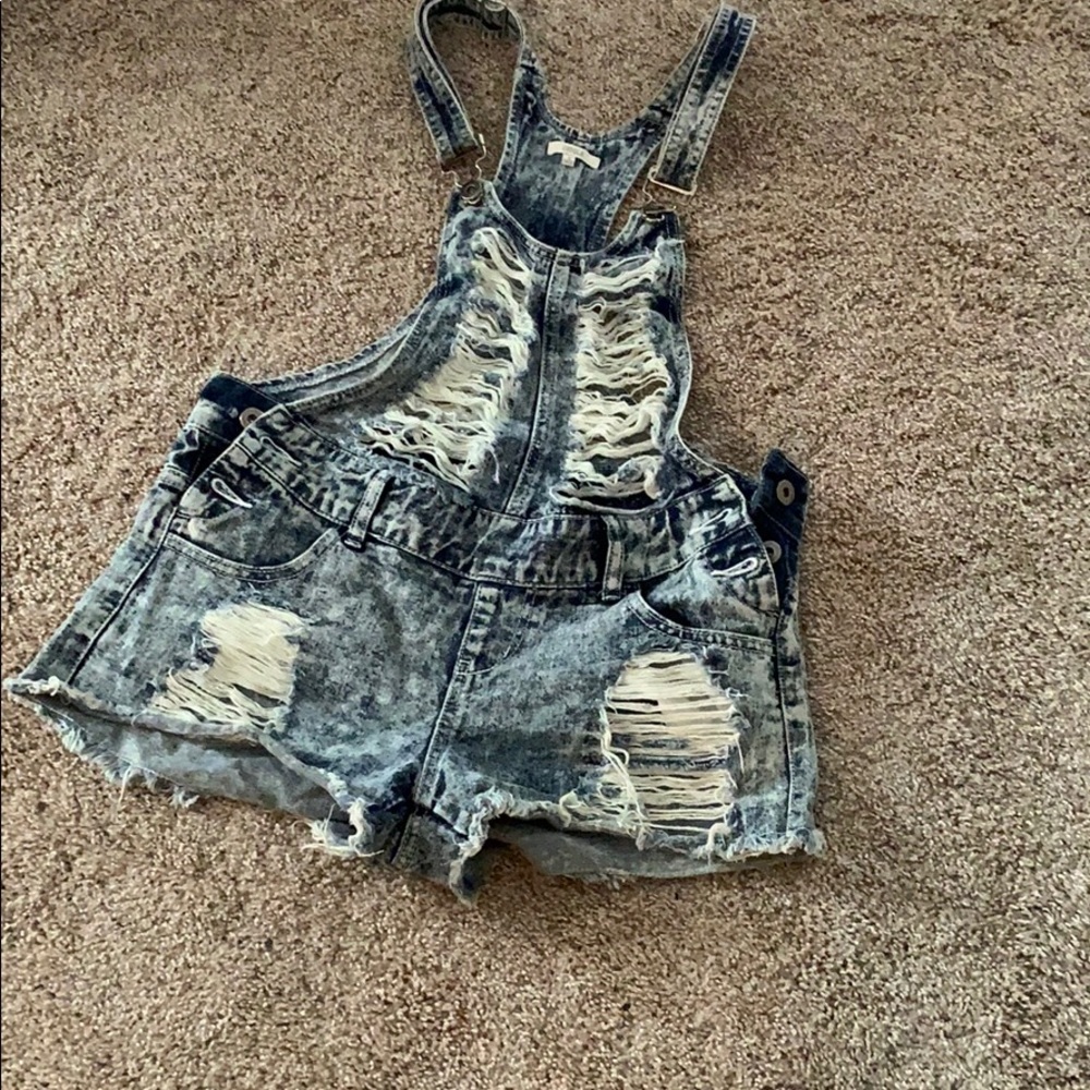 Short shorts